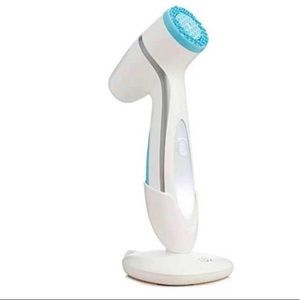 Lumispa Facial cleansing tool